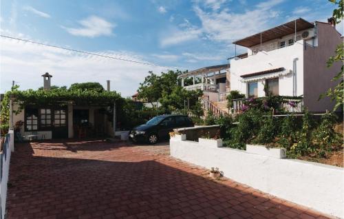 Pakostane Apartment | One-Bedroom Apartment In Pakostane