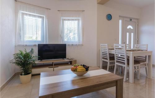 Komarna Apartment | One-Bedroom Apartment In Komarna