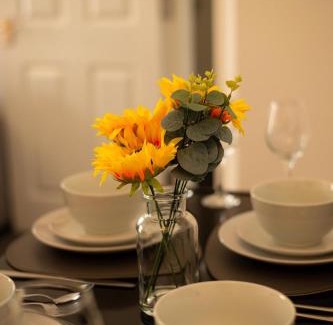 Lowestoft Apartment | One Bedroom Apartment Near The Beach in Lowestoft by Eason Stays, Ideal For Weekend Getaways & Business Travellers - with Free parking!
