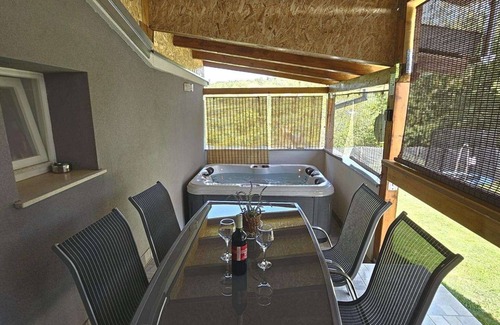 Martinski Apartment | One bedroom apartment with terrace Sveti Martin, Central Istria - Središnja Istra (A-23295-a)
