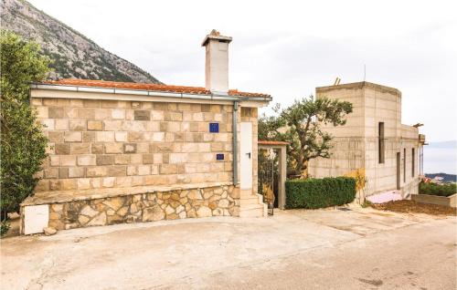 Veliko Brdo House | One-Bedroom Holiday Home With Sea View In Makarska