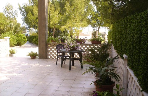 Monopoli House | One bedroom house at Monopoli 100 m away from the beach with enclosed garden and wifi