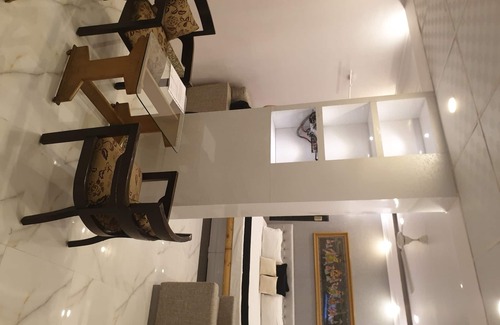 Vasant Kunj House | One bedroom luxurious apartment close to airport