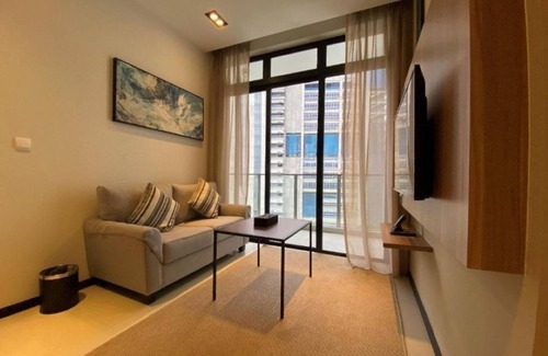 Thomson Road Apartment | One Bedroom Premier with Balcony, 800m from Novena MRT