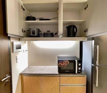 Bonifacio Global City Apartment | One Bedroom Unit beside Uptown Mall BGC