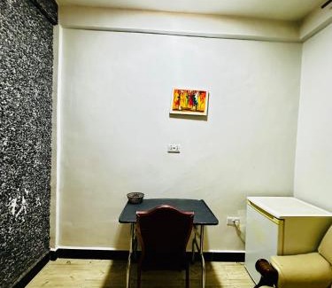 Kisarawe House | One bedroon and sitting room in Mchina mwisho