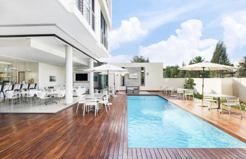 Greater Johannesburg Metropolitan Area Apartment | One Hyde Park Luxury Suites