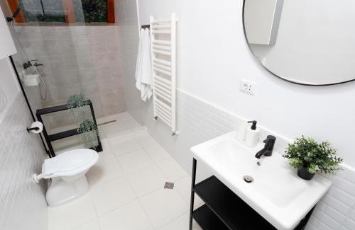 Bucharest City-Centre Apartment | One Love Central Cottage