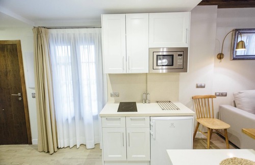 San Bartolome Resort | One&Lux Byron Suites
