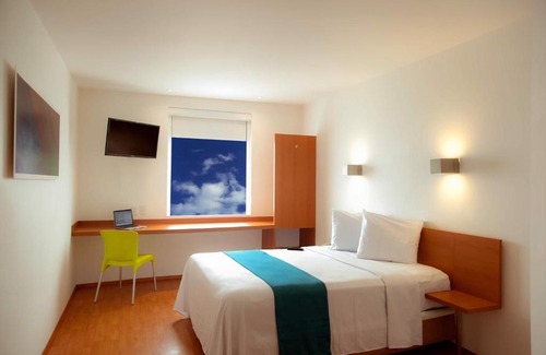 Monclova Hotel | One Monclova