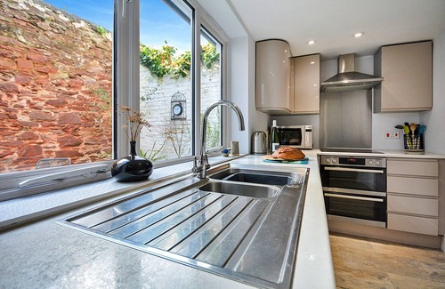 Kingsand Cottage | One The Green, Kingsand