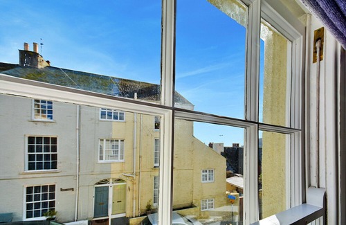 Kingsand Cottage | One The Green, Kingsand