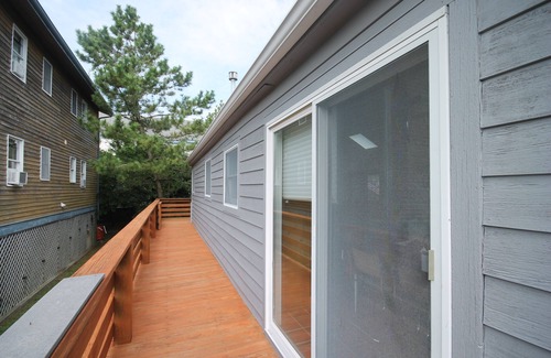 Cape May Point Condo | Only 2 short blocks to the beach! Fabulous 4 bedroom, 2.5 bath Cape May Point Cottage with living space on one level.