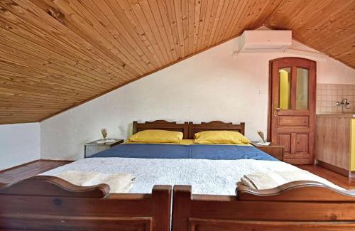 Funtana Apartment | Only 250m from the sea