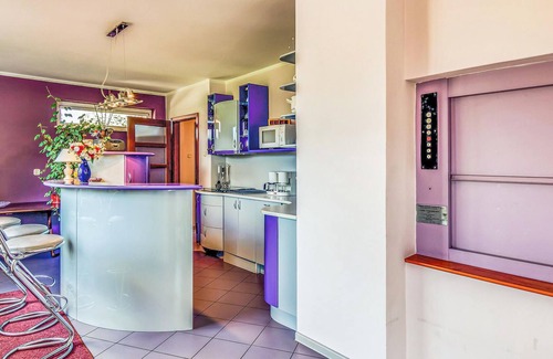 Pomerania Province House | Only a few hundred meters from the lake, we offer you this comfortable semi-detached house.