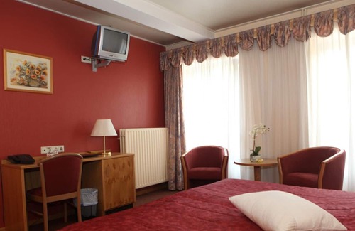Larochette Hotel | Op Der Bleech