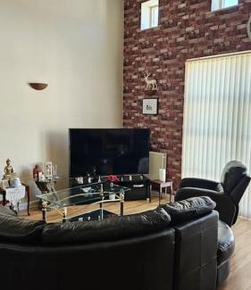 Birkenhead Apartment | Open planned apartment