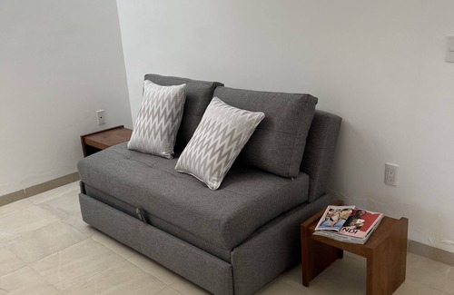 Lagos de Moreno Villa | open space lake pool very quiet and relaxing property