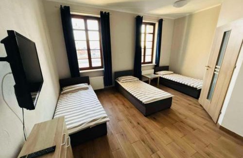 Elk Hostel | Open Tours