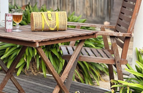 Torquay Cottage | Opp TORQUAY beach. Pet friendly Beach House*