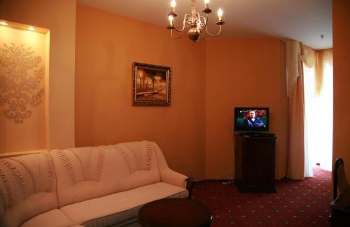Kosuv Stary Hotel | Optima Collection Park Hotel Ivano-Frankivsk