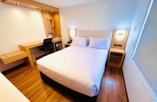 Cerro Colorado District House | OQ STANDARD HOTEL - Airport