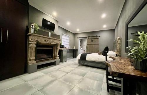Boksburg House | OR Tambo Guest Retreat Unit 1