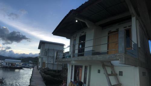 Komodo House | ORA KOMODO HOME STAY