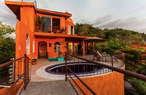Alta Vista Villa | Orange Sunsets, Ocean Views, Lush Landscape, Total Privacy