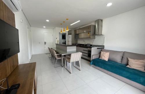 Governador Celso Ramos Apartment | Orbe Residence Apto para 8 pessoas na Praia de Palmas