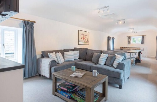 Trelights Cottage | ORCHARD COTTAGE, family friendly in Trelights