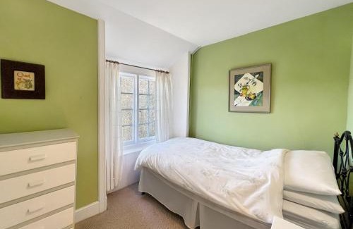 Brayford House | Orchard Cottage