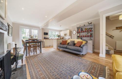 Docking House | Orchard House Docking