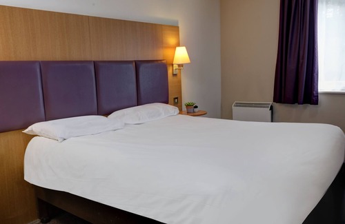 Epsom Hotel | Orchid Epsom, Sure Hotel Collection by Best Western
