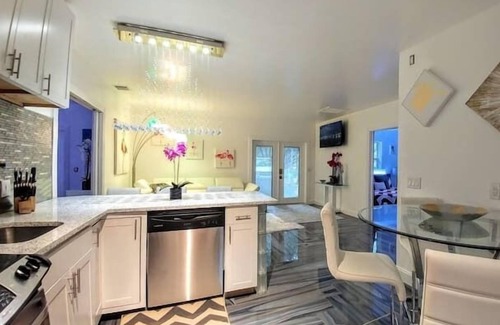 Oakes Estates House | Orchid Estates