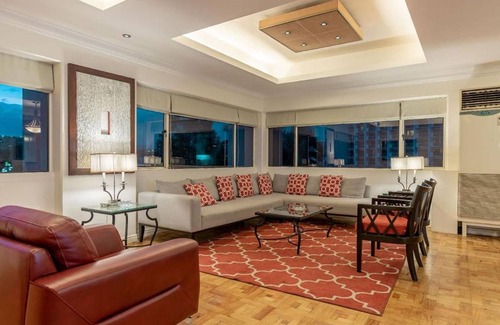 Brgy. 719 Hotel | Orchid Garden Suites