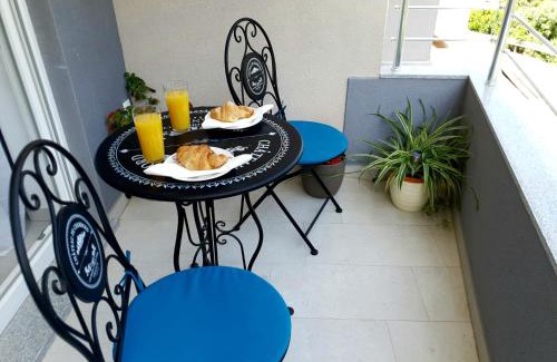 Stikovica Apartment | Orchid SeaView Apartment With Garage Parking