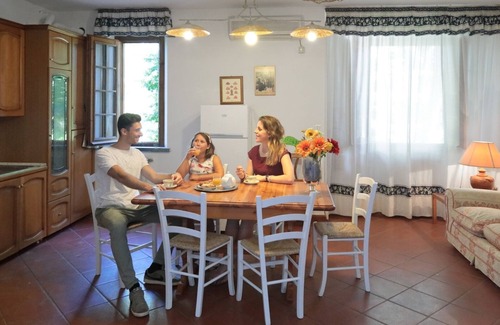 Cenaia Apartment | Orchidea apartment