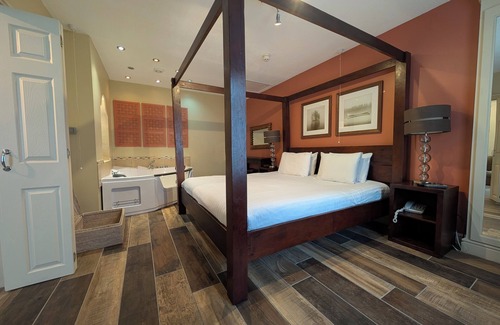 Saint Asaph Hotel | Oriel Hotel