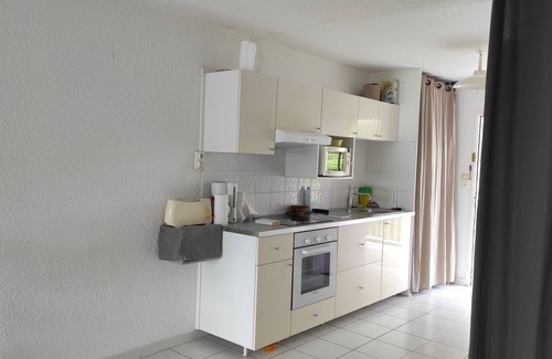 Cul de Sac Apartment | Orient Bay beachfront residence