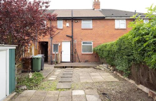 Bramley Apartment | Origin - Close 2 city-centre, Shops, Netflix