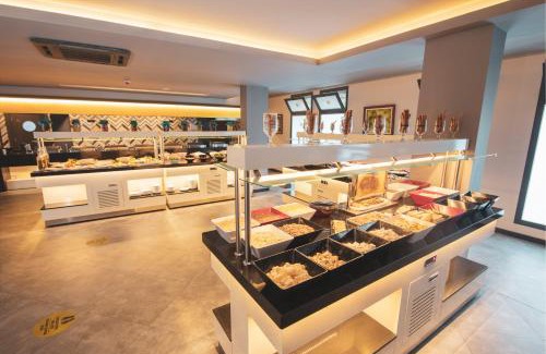 Oludeniz Hotel | Orka World Hotel & Aquapark