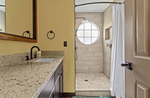 Royal Palm Bay Apartment | Orlando/Kissimmee Polynesian Inspired Oasis with Pool, Minutes from Disney.