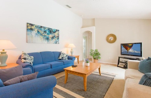Orange Tree Villa | Orlando Vacation House