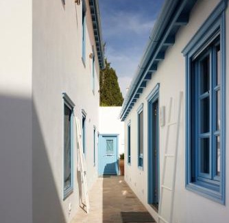 idhra Apartment | Orloff Legacy Suites Hydra