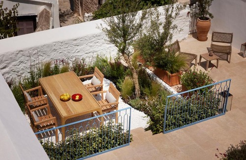 idhra Apartment | Orloff Legacy Suites Hydra