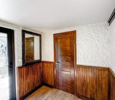 Chernivtsi Region Hotel | Orlyne Gnizdo