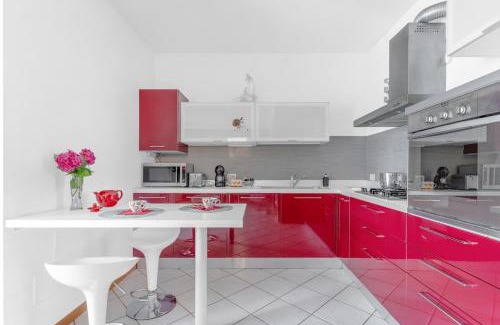 Soiano del Lago Apartment | Ortensia House with Garden and Solarium Area