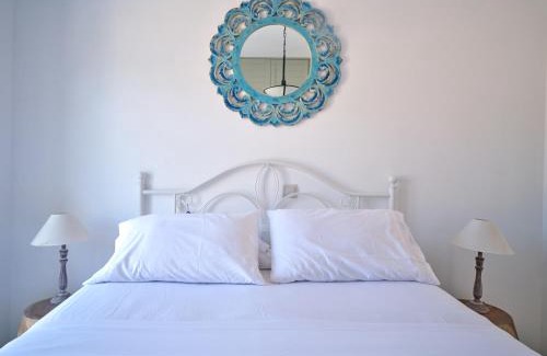 Paros Villa | Oscar Villa, 180 panoramic sea views and pool