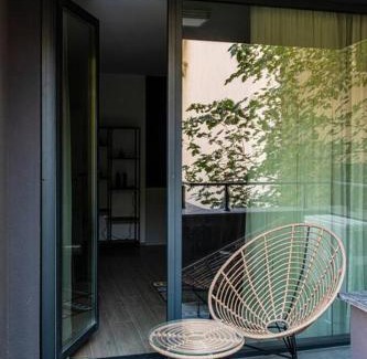 Sofia City Center Apartment | Oslo: A modern furnished apartment with parking